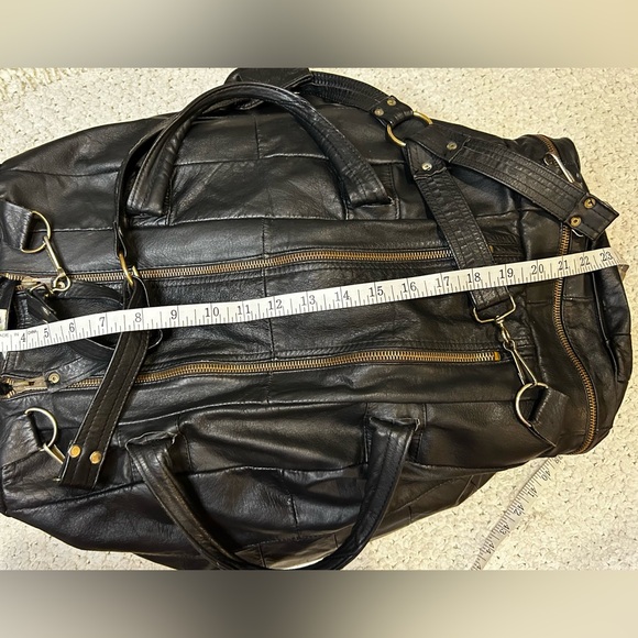Vintage 70s Large Leather Travel Bag - Picture 12 of 15